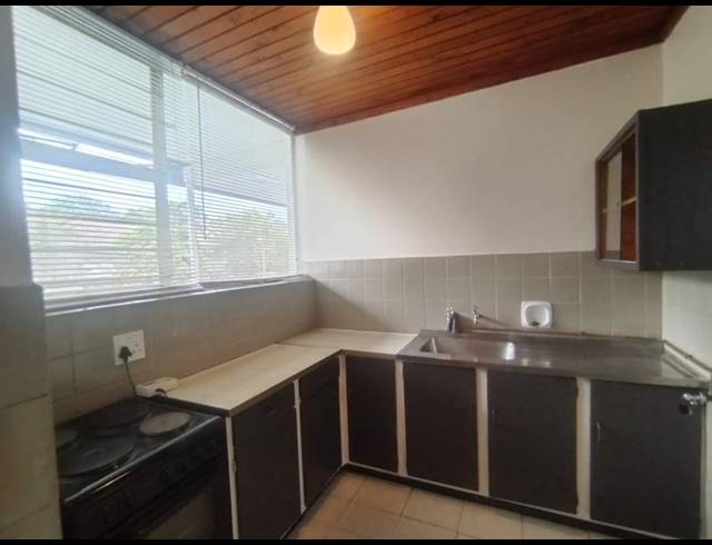 1 BEDROOM PROPERTY TO RENT IN WINDSOR EAST